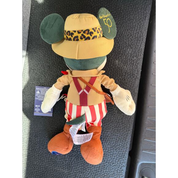 Mickey Mouse: The Main Attraction Plush - Picture 2 of 2